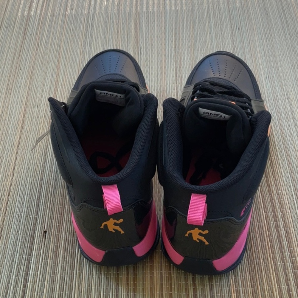 And1 Odor  Control Women’s High-Top Sneakers Size 10 NWT - Picture 6 of 11